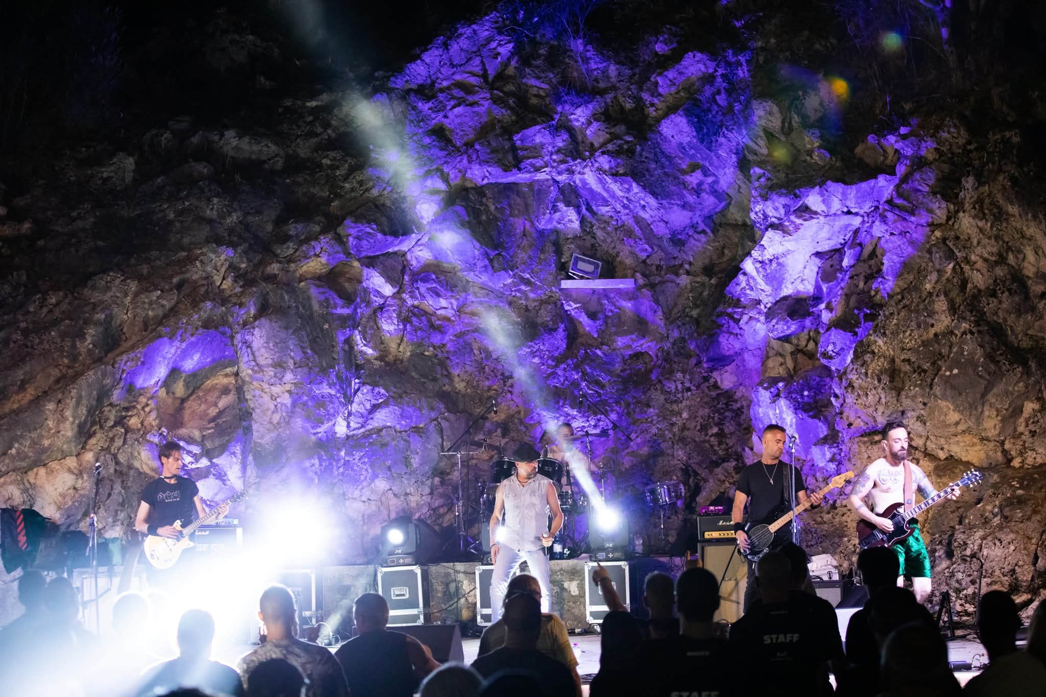 HIGH VOLTAGE live