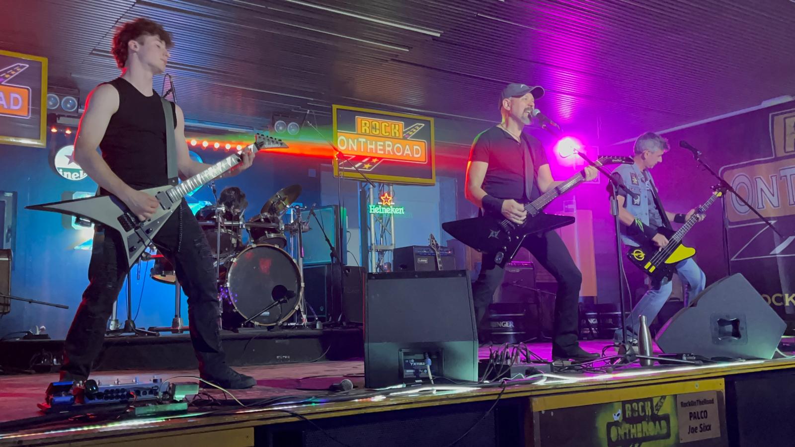Foto live di Metallized