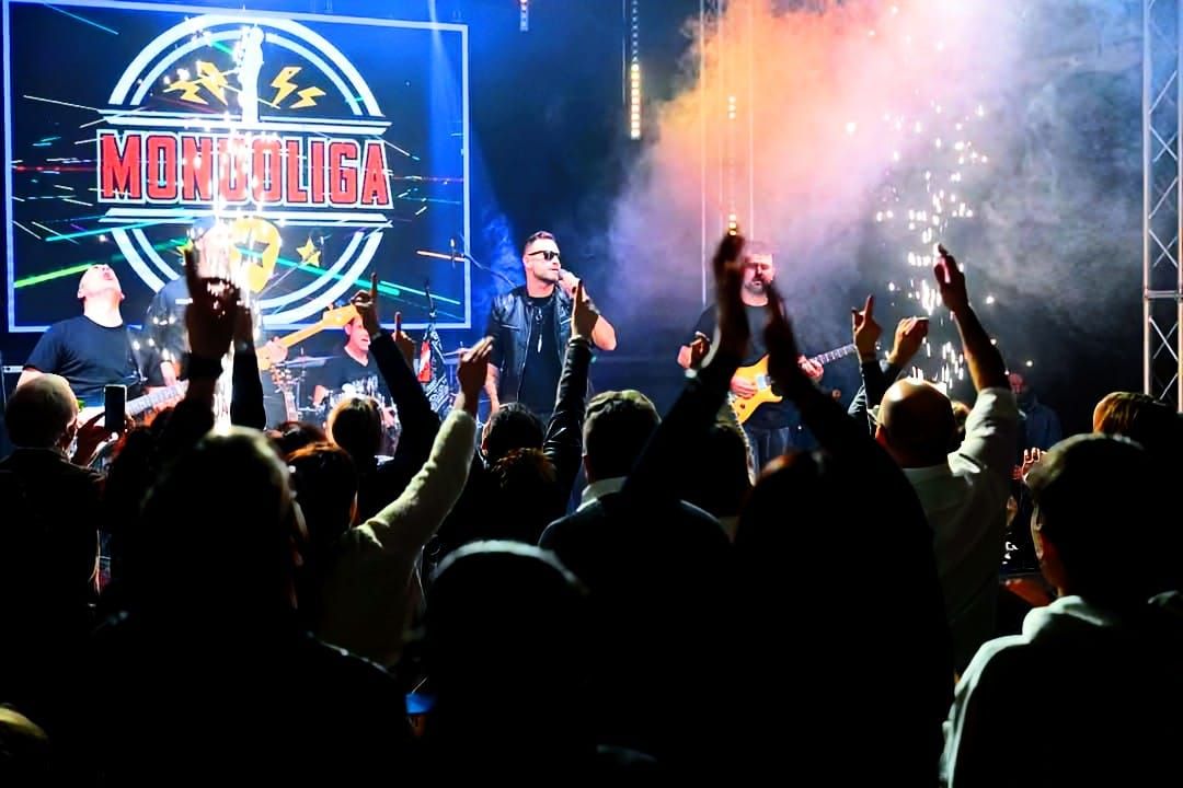 MONDOLIGA – Ligabue Tribute Experience live